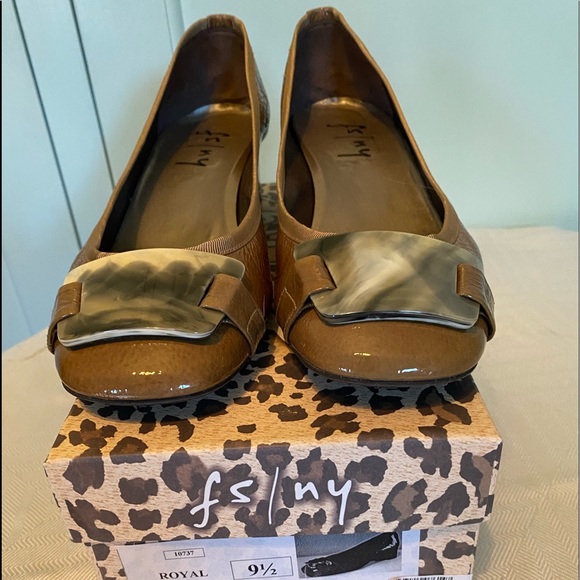 Like new FSNY Royal “flat” - Picture 2 of 3